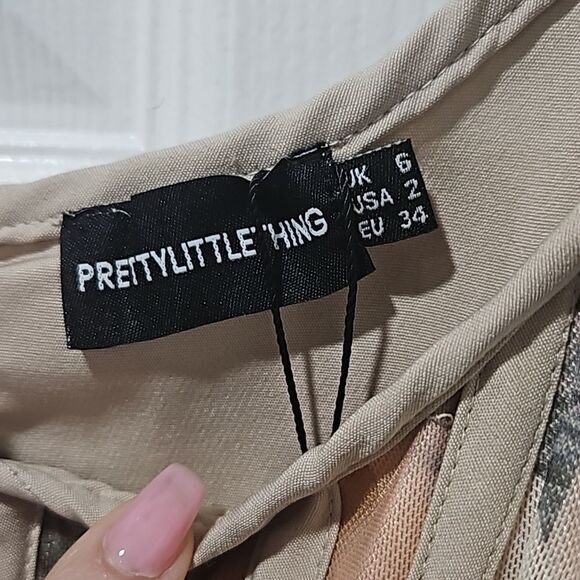 Pretty Little Thing Top - Picture 2 of 4